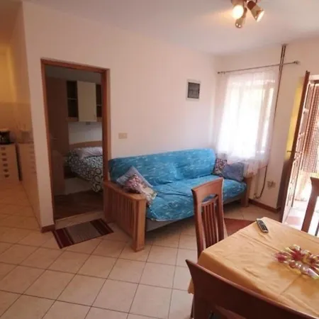 Fuer 3 Personen Ca 35 M In Novigrad, Adriakueste Kroatien Westkueste Von Istrien Novigrad Istria